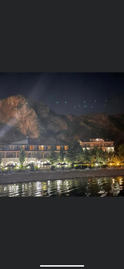 Kukesi Resort Azem Lini Exterior foto